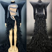 Load image into Gallery viewer, Main Character feather dress (Blk)

